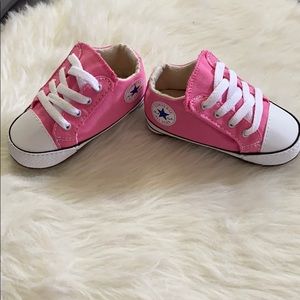 Converse crib shoe